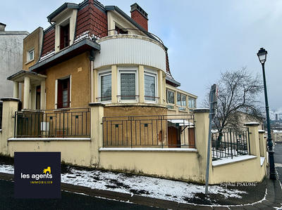 Maison - 120 m² - 7 pièces