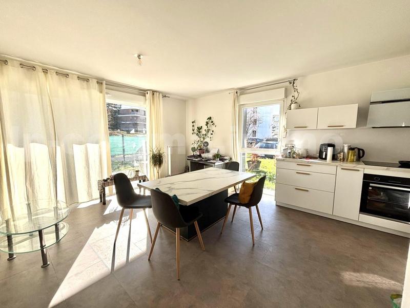 Appartement - 66 m² - 3 pièces