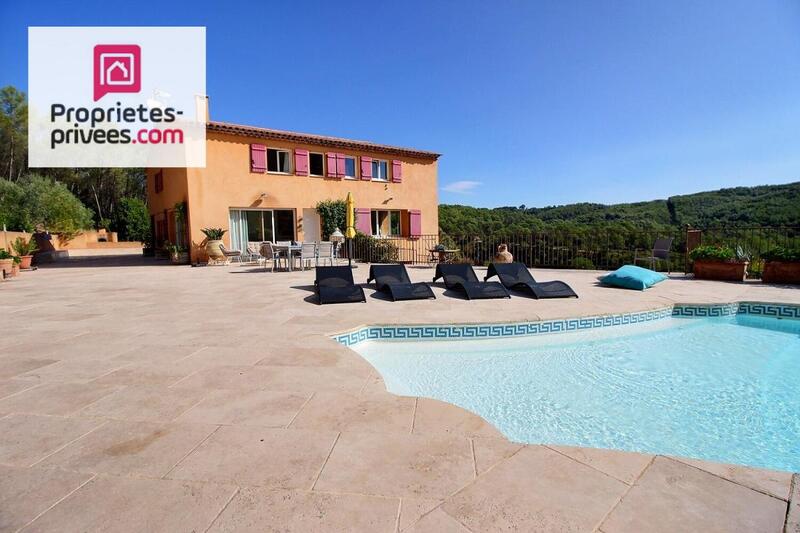 Villa - 240 m² - 7 pièces