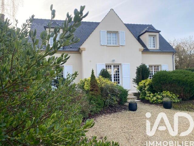 Maison - 242 m² - 7 pièces