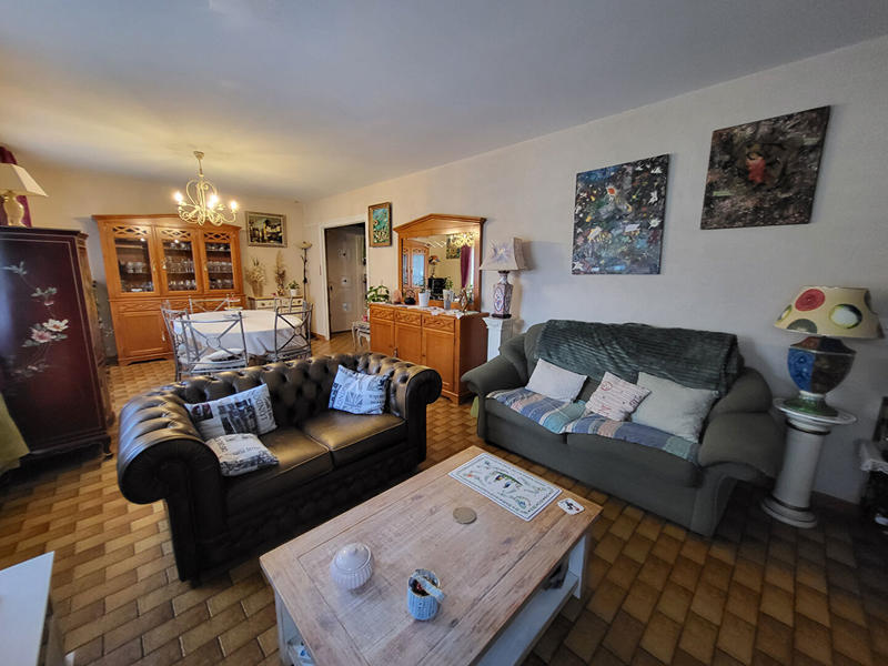 Maison - 90 m² - 5 pièces