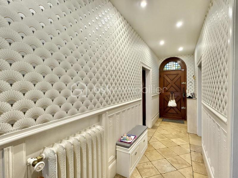 Maison - 175 m² - 6 pièces