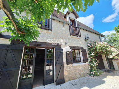 Maison - 230 m² - 8 pièces