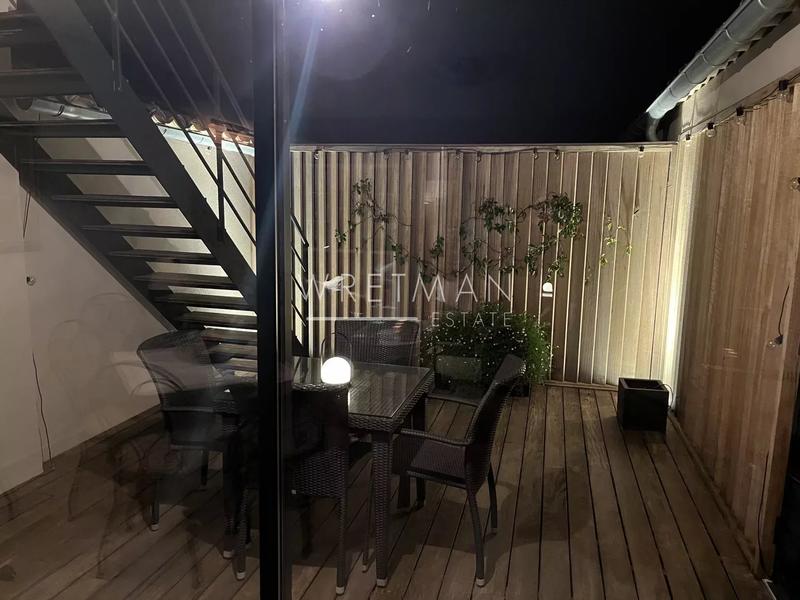 Villa - 100 m² - 5 pièces