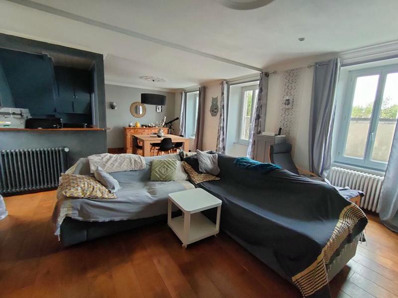 Maison - 183 m² - 7 pièces