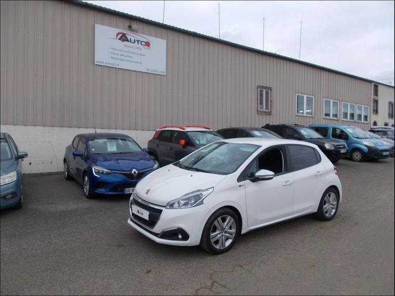 Peugeot 208 1.2 Vti 82 Cv Style