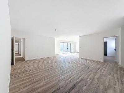 Maison - 144 m² - 6 pièces