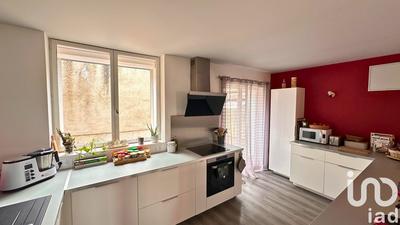 Maison - 80 m² - 5 pièces