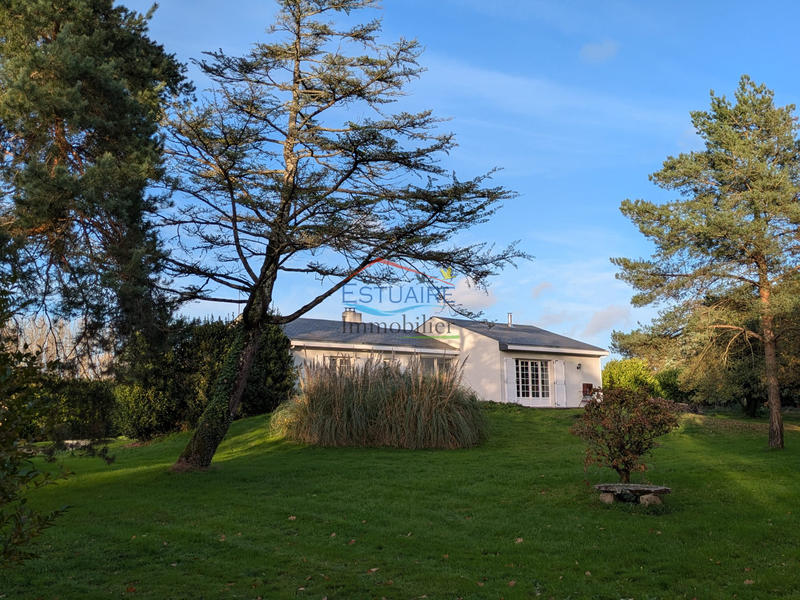 Maison traditionnelle - 141 m² - 6 pièces