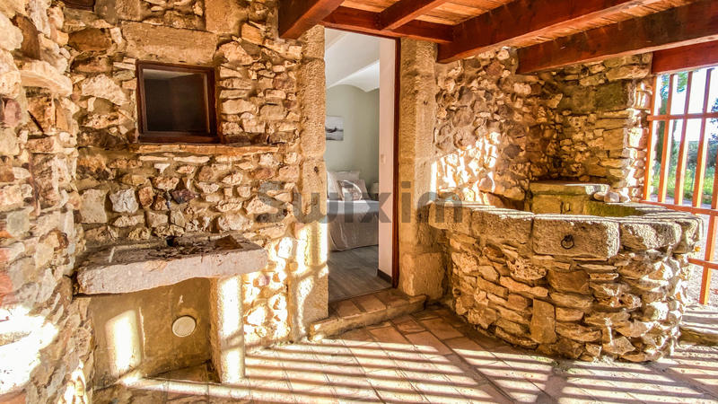 Maison de village - 212 m² - 9 pièces