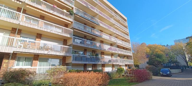 Appartement - 103 m² - 5 pièces