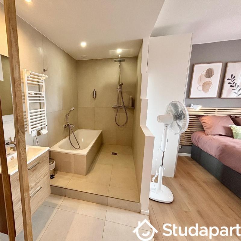 Chambre - 12 m² - 1 pièce