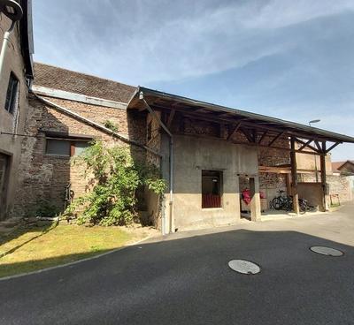 Maison ancienne - 360 m² - 14 pièces