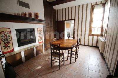 Maison ancienne - 186 m² - 10 pièces