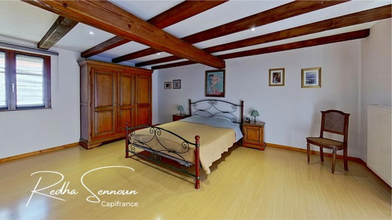 Propriété - 155 m² - 5 pièces