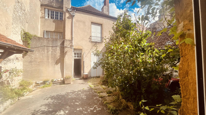 Maison - 183 m² - 7 pièces