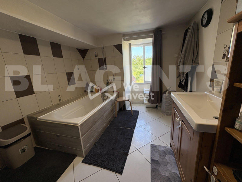 Maison - 130 m² - 5 pièces