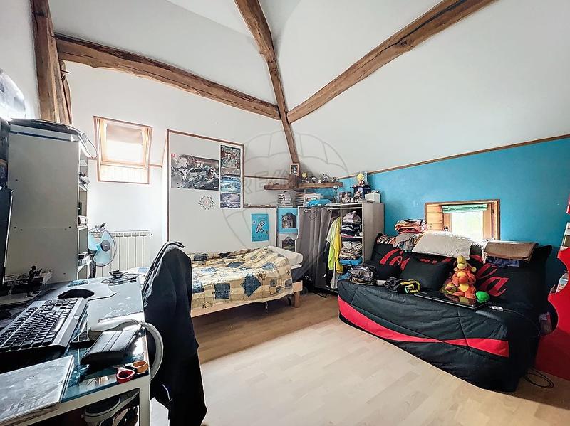 Maison - 140 m² - 6 pièces