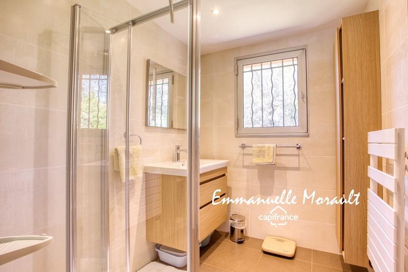 Villa - 210 m² - 7 pièces