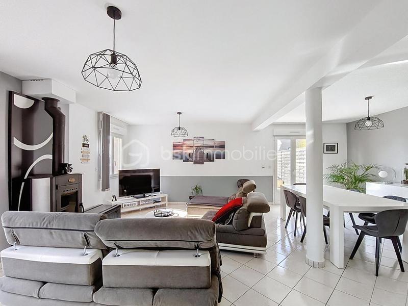 Maison - 101 m² - 4 pièces