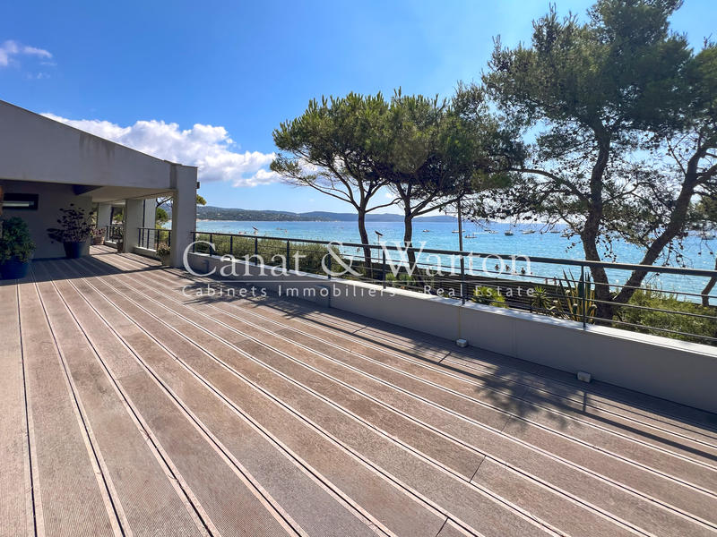 Villa - 280 m² - 7 pièces