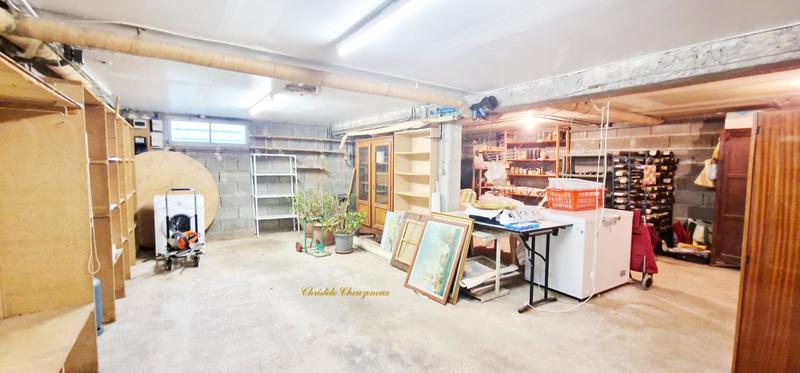 Maison - 226 m² - 10 pièces