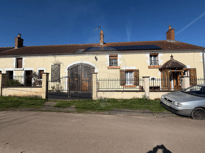 Maison - 151 m² - 6 pièces