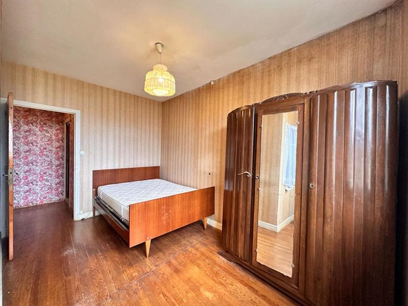 Maison - 83 m² - 5 pièces