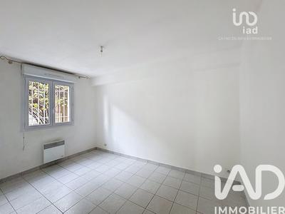 Appartement - 90 m² - 3 pièces