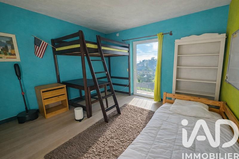 Maison - 131 m² - 4 pièces