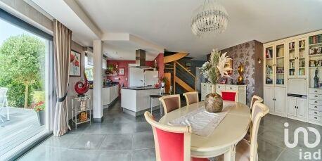 Maison de maîtres - 200 m² - 6 pièces