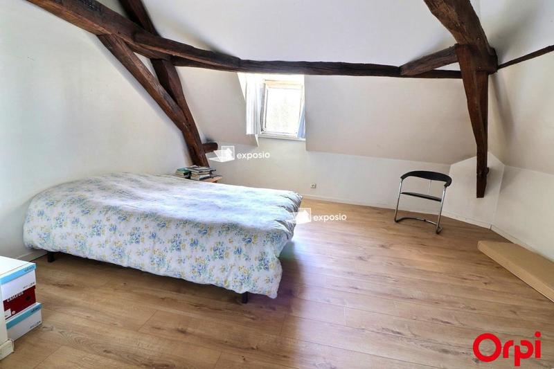 Maison - 210 m² - 9 pièces