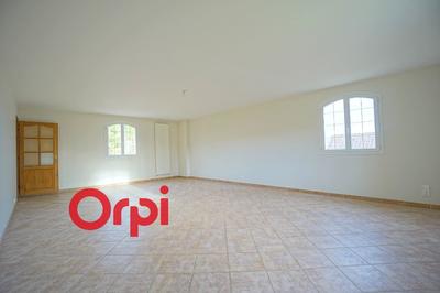 Maison - 248 m² - 5 pièces