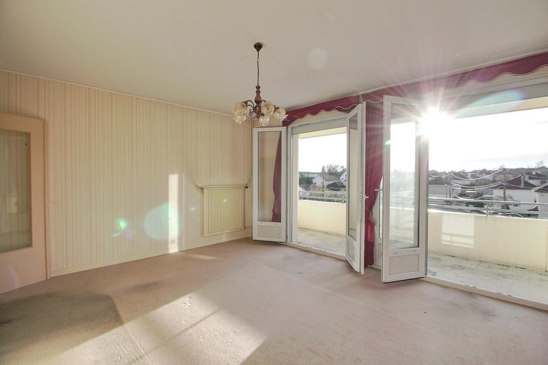 Appartement - 85 m² - 3 pièces