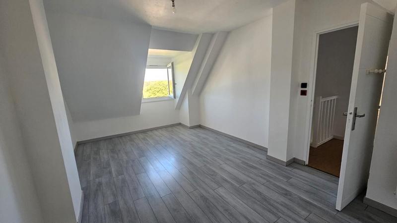 Maison - 103 m² - 4 pièces