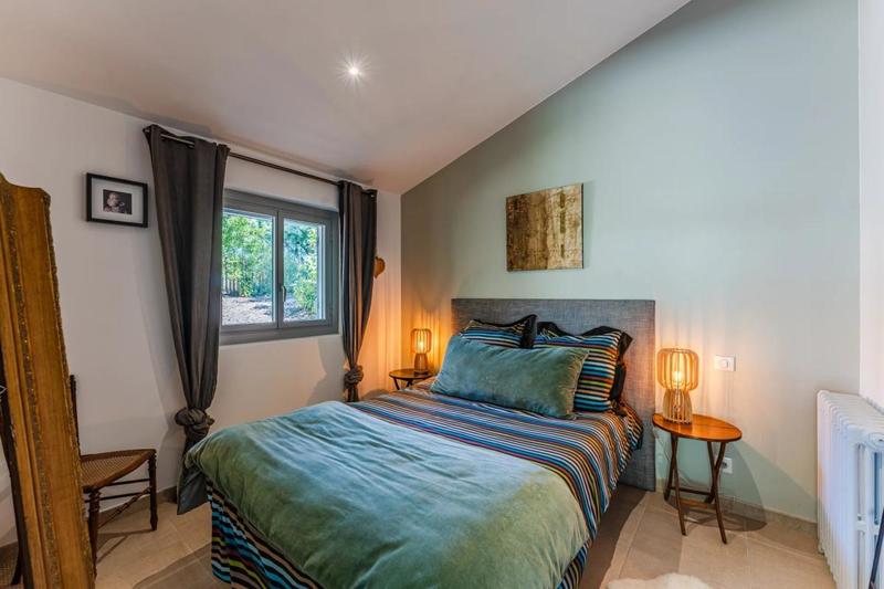 Propriété - 135 m² - 4 pièces