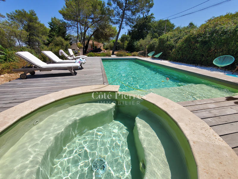 Maison - 122 m² - 6 pièces