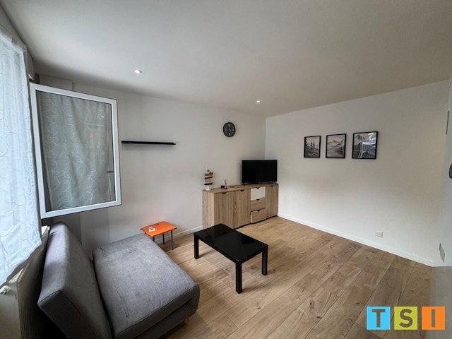 Maison - 160 m² - 9 pièces