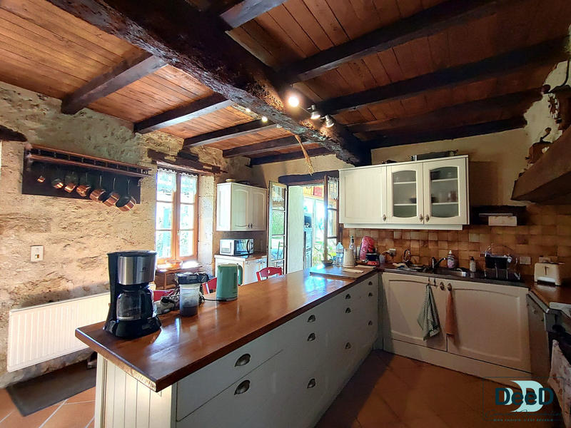 Maison - 170 m² - 6 pièces