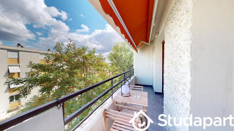 Chambre - 10 m² - 1 pièce