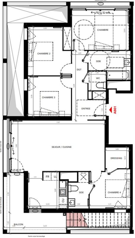 Appartement - 104 m² - 5 pièces