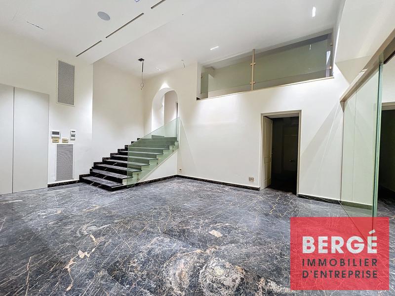 Local commercial - 560 m²