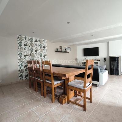 Longère - 166 m² - 6 pièces