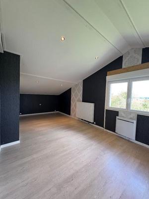 Maison - 137 m² - 6 pièces