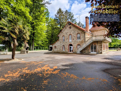 Maison - 190 m² - 7 pièces