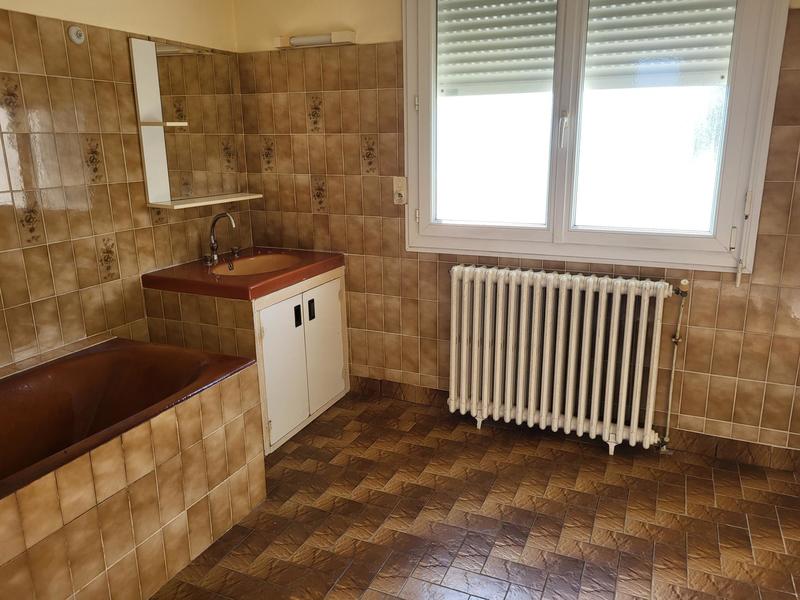 Maison - 85 m² - 4 pièces