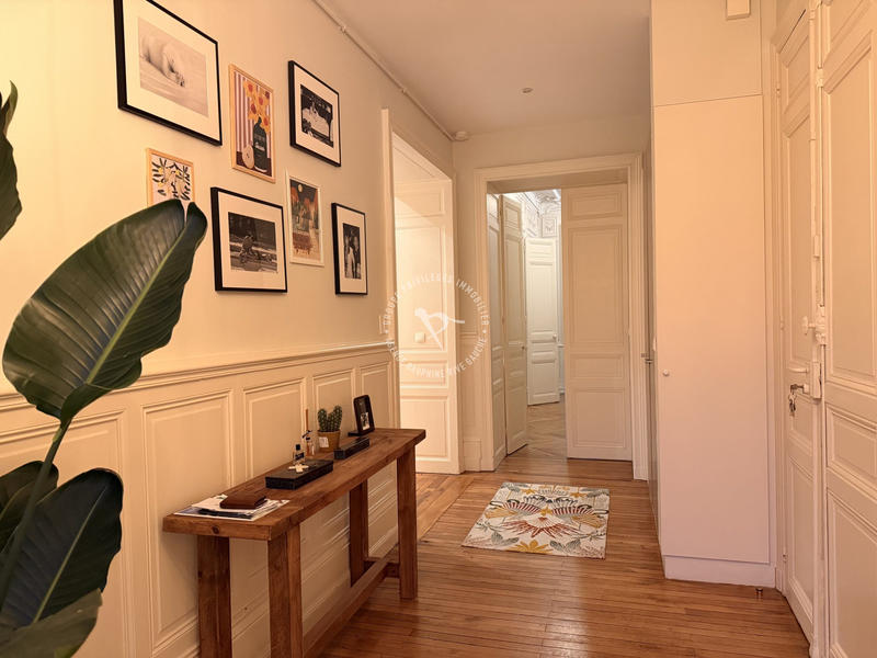 Appartement - 130 m² - 5 pièces