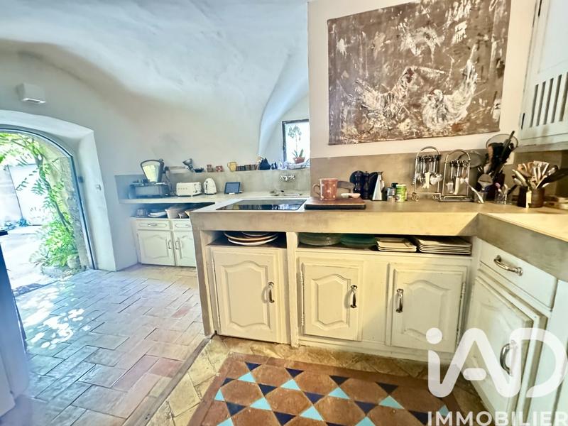 Maison de village - 255 m² - 5 pièces