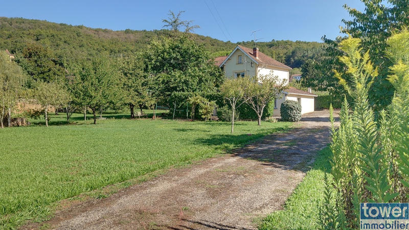 Maison de village - 134 m² - 6 pièces