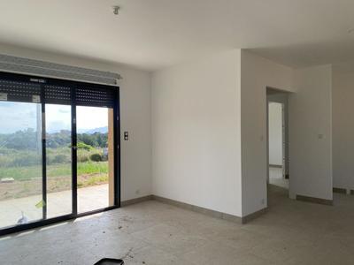Maison - 81 m² - 4 pièces